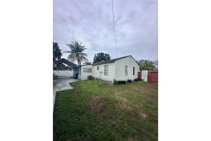 6848 Sw 38th St Miami, FL 33155 - MLS#A11967823
