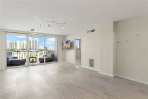 3703 Ne 166th St 904 North Miami Beach, FL 33160 - MLS#A11967844