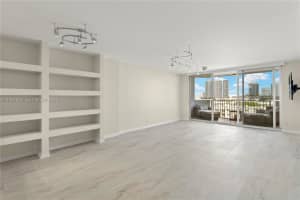 3703 Ne 166th St 904 North Miami Beach, FL 33160 - MLS#A11967844