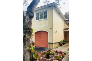 2445 Centergate Dr 205, Miramar