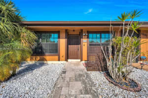 10341 Orange Ct, Pembroke Pines