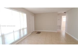 1900 N 32nd Ct Hollywood, FL 33021 - MLS#A11967863