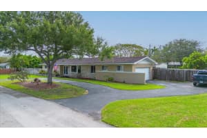 9750 Sw 143rd Dr Miami, FL 33176 - MLS#A11967868