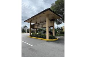 200 Ashbury Rd 209 Hollywood, FL 33024 - MLS#A11967869