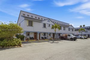 11781 Sw 18th St 6-40 Miami, FL 33175 - MLS#A11967871