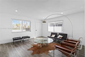 10360 Sw 24th St Miami, FL 33165 - MLS#A11967907