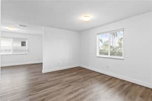 10360 Sw 24th St Miami, FL 33165 - MLS#A11967907