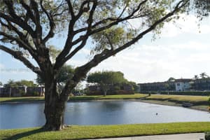 42 Springdale Cir Palm Springs, FL 33461 - MLS#A11967910