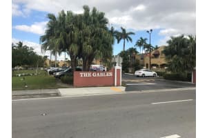 301 NW 84th Ct #703, Miami, FL 33126, - MLS#A11967937