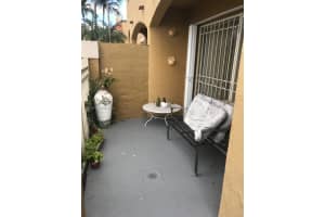 301 NW 84th Ct #703, Miami, FL 33126, - MLS#A11967937