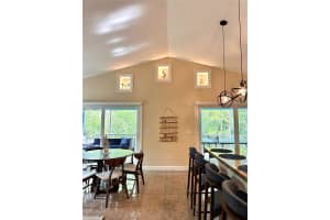 24 Tarpon Ave Key Largo, FL 33037 - MLS#A11967939