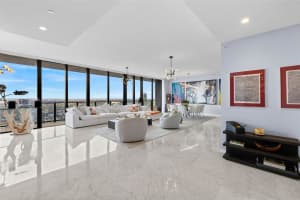 1000 Brickell Plz Ph5304 Miami, FL 33131 - MLS#A11967985