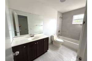 137xx Sw 32nd St Miami, FL 33175 - MLS#A11968017