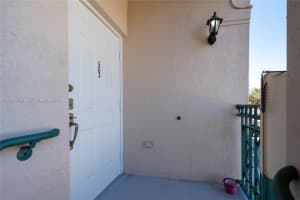 2151 Nw 77th Way 203 Pembroke Pines, FL 33024 - MLS#A11968022