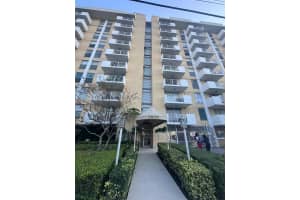 2020 Ne 135th St 811 North Miami, FL 33181 - MLS#A11968050