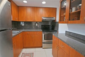 947 Lenox Ave. APT 203, Miami Beach, FL 33139, - MLS#A11968071