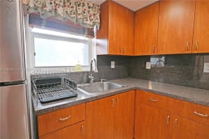 947 Lenox Ave. APT 203, Miami Beach, FL 33139, - MLS#A11968071