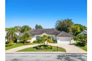 5253 Nw 94th Doral Pl 5253 Doral, FL 33178 - MLS#A11968083