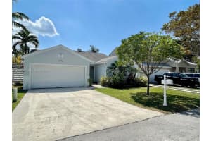 13772 Sw 145th Ter 13772 Miami, FL 33186 - MLS#A11968084