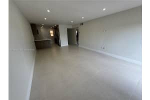 1900 W 54th St 219 Hialeah, FL 33012 - MLS#A11968086