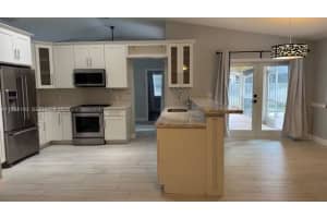 453 Sw 169th Ter 453 Weston, FL 33326 - MLS#A11968102