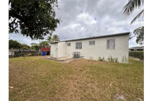 150 Ne 170th St 150 North Miami Beach, FL 33162 - MLS#A11968103