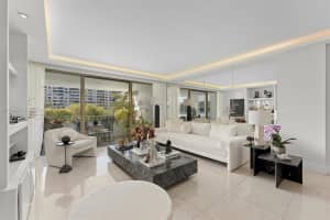 199 Ocean Lane Dr 311 Key Biscayne, FL 33149 - MLS#A11968179