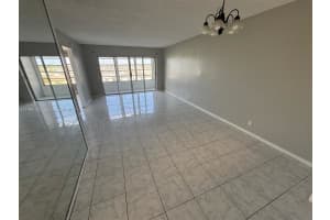 1101 Crystal Lake Dr 508 Deerfield Beach, FL 33064 - MLS#A11968194