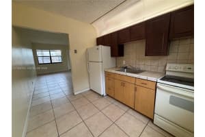 7311 Nw 37th St 1 Davie, FL 33024 - MLS#A11968200