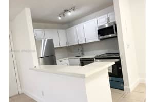 10773 Cleary Blvd 204 Plantation, FL 33324 - MLS#A11968223