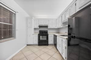 2861 Somerset Dr 104 Lauderdale Lakes, FL 33311 - MLS#A11968237