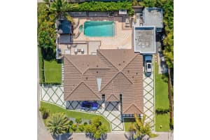 500 94th St, Surfside