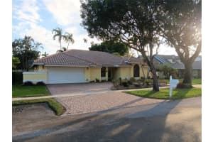 8740 Sw 56th Pl, Cooper City