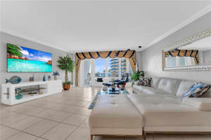 4100 Galt Ocean Dr 202 Fort Lauderdale, FL 33308 - MLS#A11968277