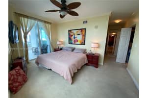 1755 E Hallandale Beach Blvd 2003e Hallandale Beach, FL 33009 - MLS#A11968283