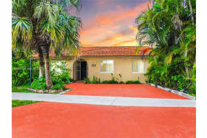 14543 Sw 97th St, Miami