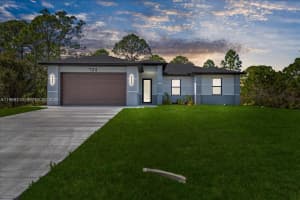 724 Drury Ave , Lehigh Acres, FL 33974 - MLS#A11968310