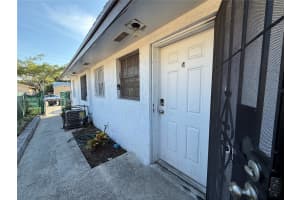 817 5th St 4 West Palm Beach, FL 33401 - MLS#A11968335