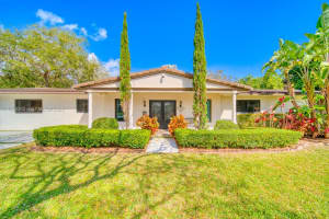 8245 Sw 149th Dr Palmetto Bay, FL 33158 - MLS#A11968365