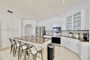 3103 Nw 97th Ct Doral, FL 33172 - MLS#A11968408