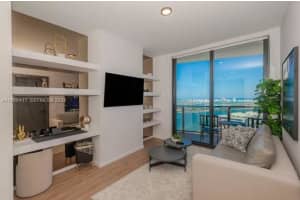 398 Ne 5th St 3511 Miami, FL 33132 - MLS#A11968417