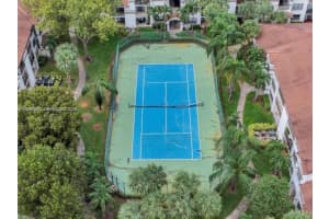 570 S Park Rd 12-6 Hollywood, FL 33021 - MLS#A11968442