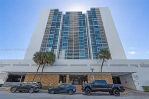 2655 Collins Ave 2211 Miami Beach, FL 33140 - MLS#A11968446