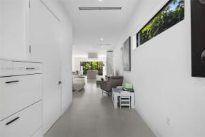 442 Sw 15th Rd Miami, FL 33129 - MLS#A11968476