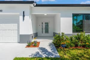 2430 Nw 22nd Rd Fort Lauderdale, FL 33311 - MLS#A11968485