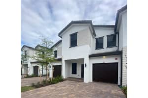 247 Sw 159th Pl Pembroke Pines, FL 33027 - MLS#A11968491