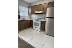 8515 Sunrise Lakes Blvd 302 Sunrise, FL 33322 - MLS#A11968493