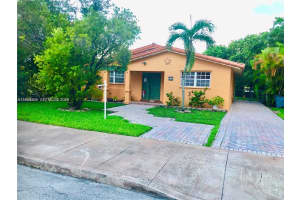 10 Marabella Ave Coral Gables, FL 33134 - MLS#A11968503