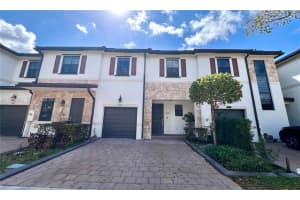 3354 W 100th Ter 3354 Hialeah, FL 33018 - MLS#A11968520