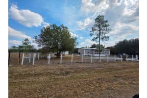 555 S Lindero St Clewiston, FL 33440 - MLS#A11968542